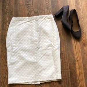 Anne Taylor White Dress skirt